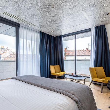 Hotel Le Saint Gelais Angoulême Esterno foto