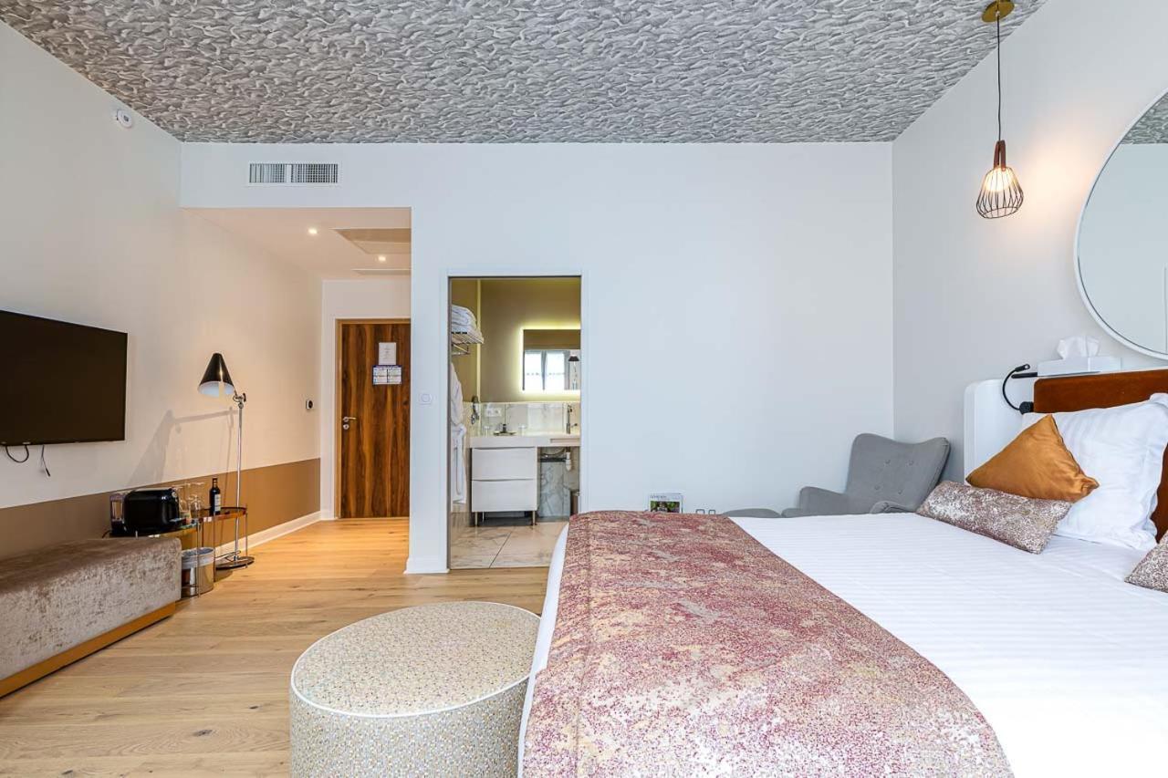 Hotel Le Saint Gelais Angoulême Esterno foto