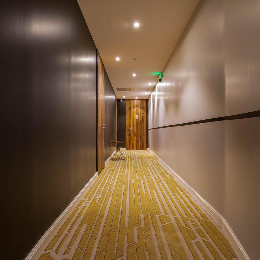 Hotel Le Saint Gelais Angoulême Esterno foto
